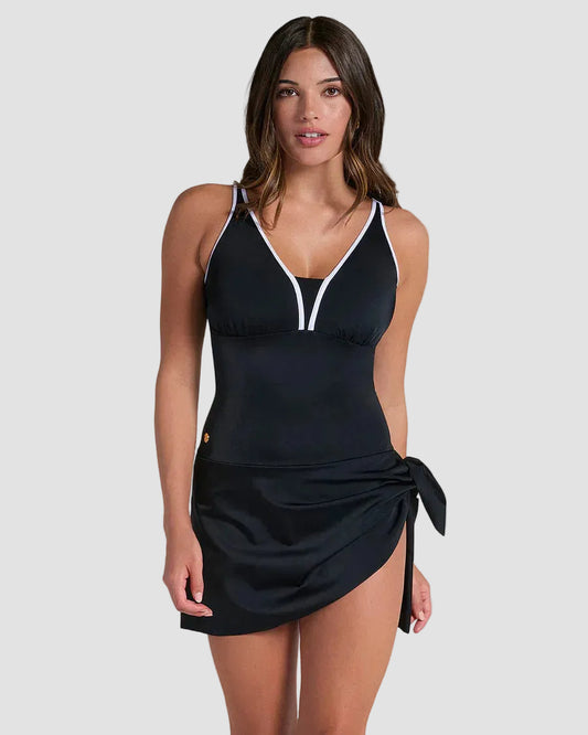 Bañador con falda multiusos y control suave en abdomen