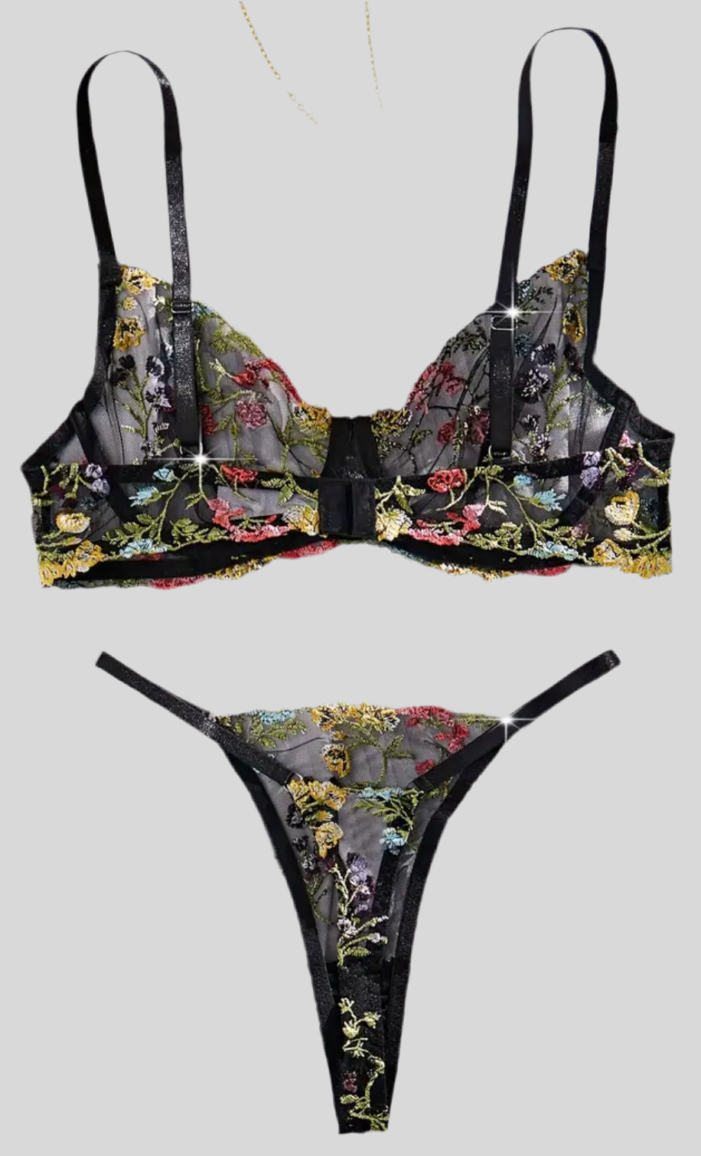 Conjunto de lenceria bordada con flores