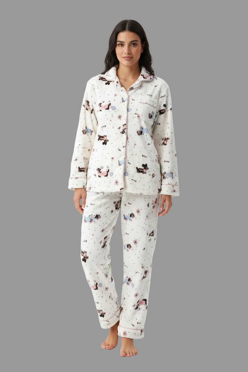 Conjunto de pijama con botones y bolsillo con dibujos de perritos, ideal para otoño e invierno