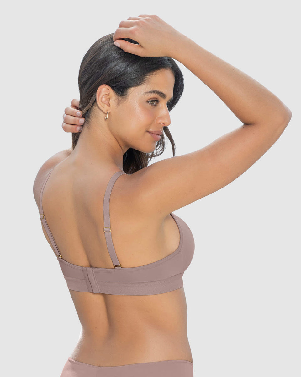 Sujetador triangular sin aro estilo top