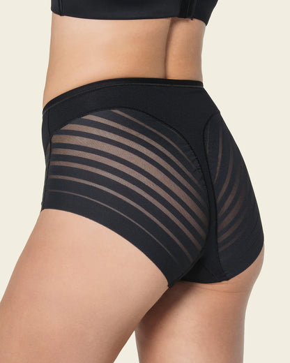 Braga faja clásica con control moderado de abdomen y bandas en tul Leonisa