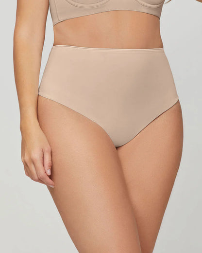 tanga moldeadora de control fuerte tiro alto Leonisa