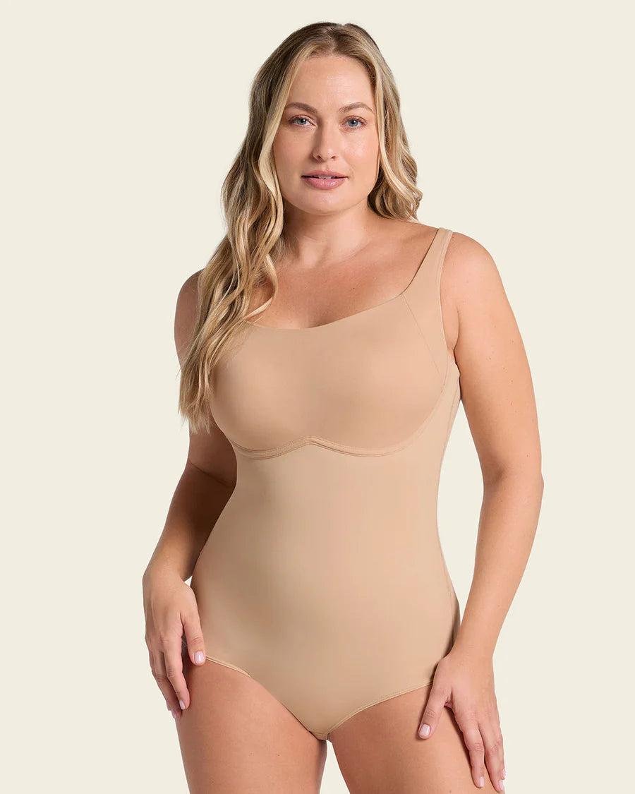 Body de control de abdomen con sujetador incorporado