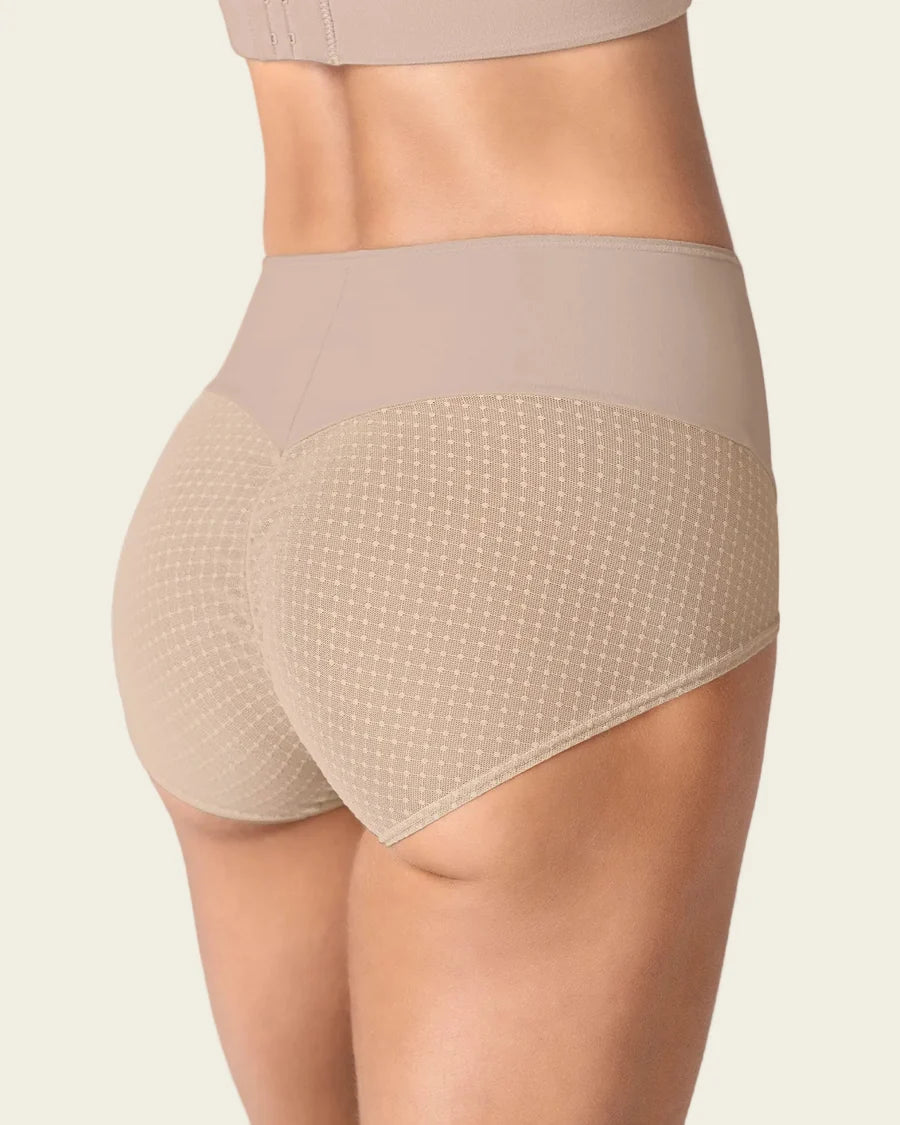 Braga clásica de control fuerte en abdomen, glúteos en tul / LEONISA