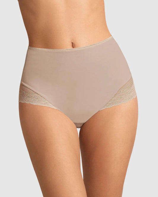 Braga hípster con compresión en abdomen y encaje lateral