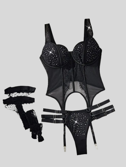 Conjunto de lenceria sexy con piedrecitas brillantes