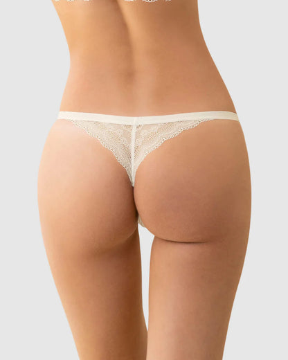 Paquete x 3 tangas descaderadas con encaje