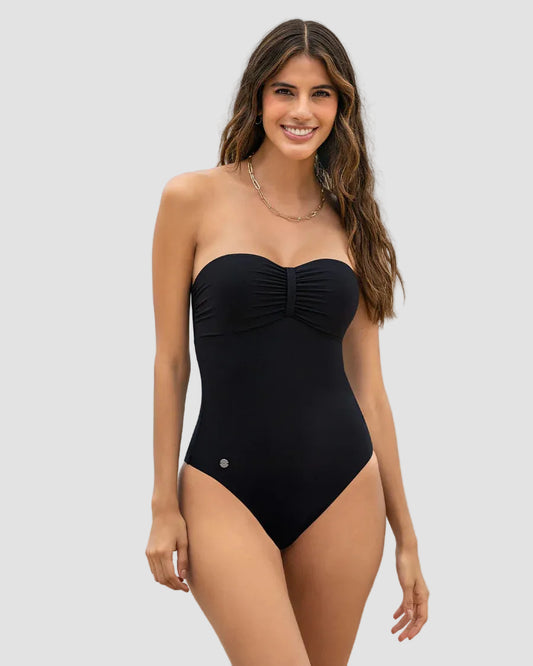 Bañador entero con espalda ajustable