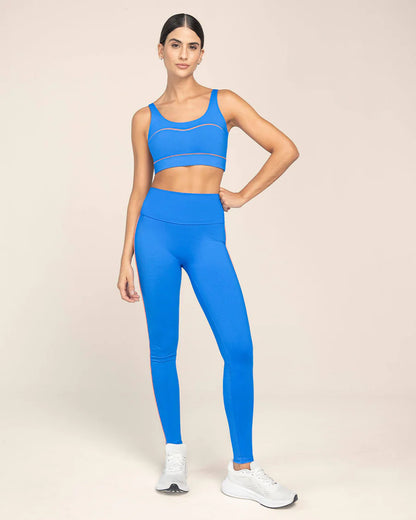 Top deportivo con tirantes dobles en espalda