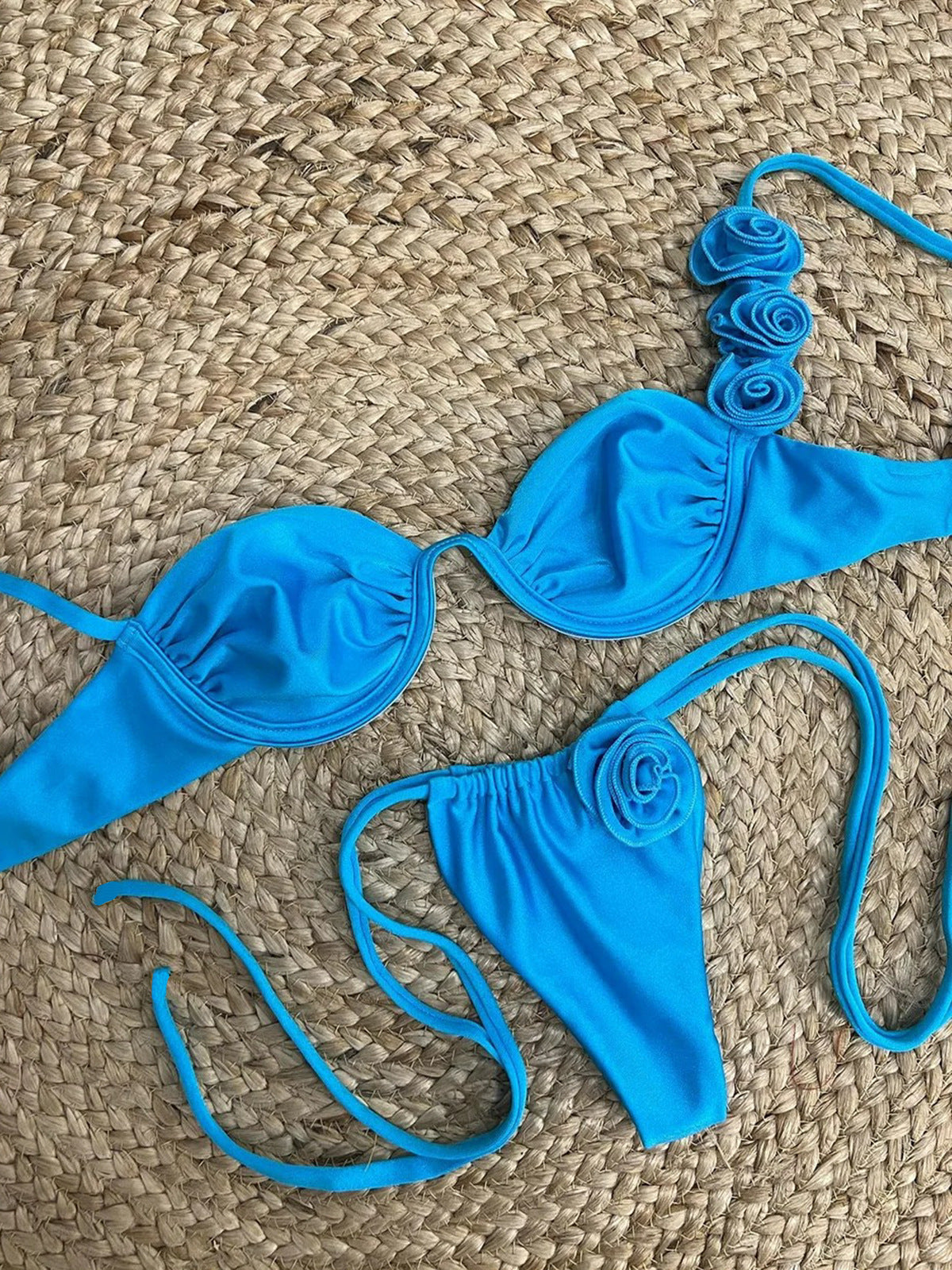 Bikini Azul Rosas Metalizado