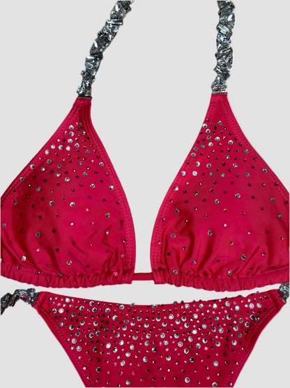 Oferta! Bañador Rojo con Pedrería – Lujo Total para Brillar en Cada Foto