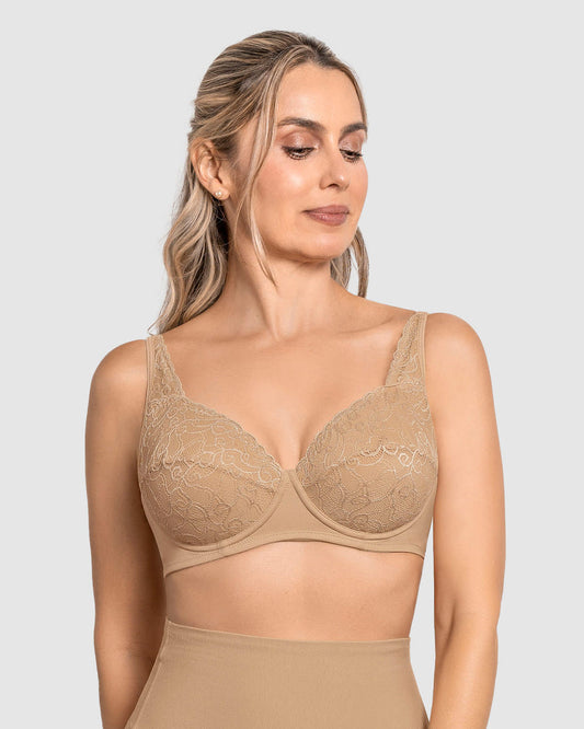 Sujetador Leonisa. Sujetador triangular con copas en encaje y espalda en tela lisa