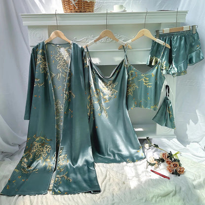 OFERTA -25% todo el Set de satén seda O Bata con cinturón 32,50€, camisón(vestido) 28€, conjunto Top y Short 22€ o todo el set por 59,85€