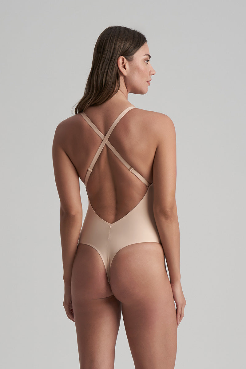 Body multiusos escote profundo en pechos y escote en espalda