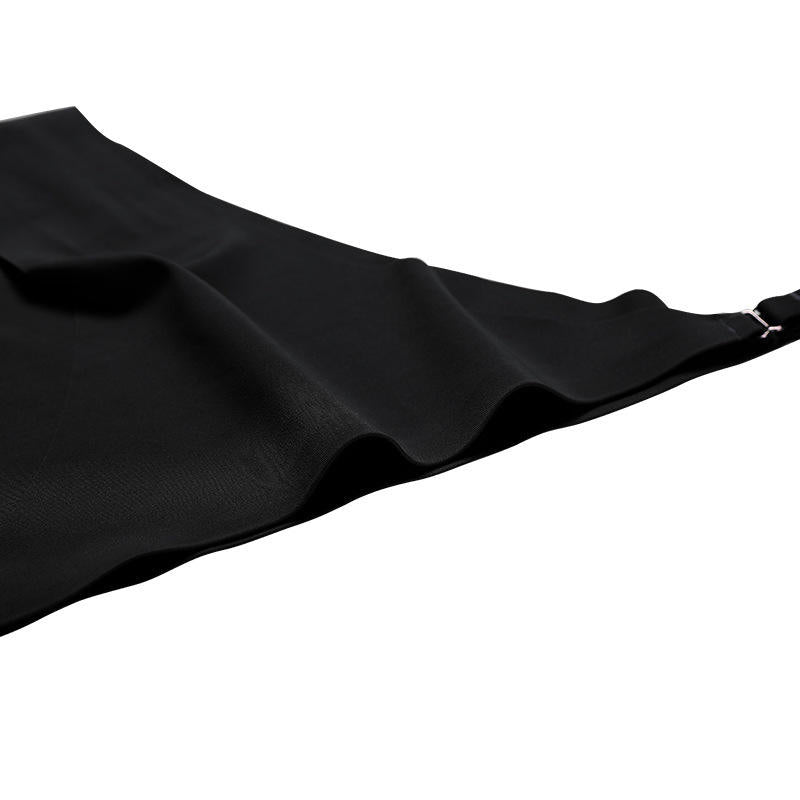 Tanga Poonkei en V OFERTA (PK-U324)