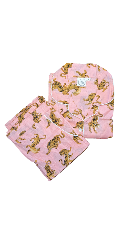 OFERTA -20% pijama Rosa con tigres estampados
